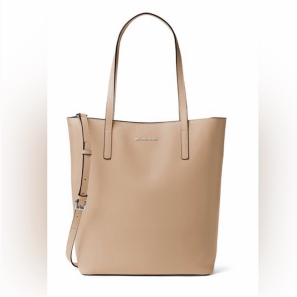 Michael Kors Emry Large Leather Tote in Bisque